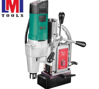 Máy khoan từ 1600W DCA AJC02-23