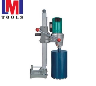 Máy khoan đá 3300W DCA AZZ200S